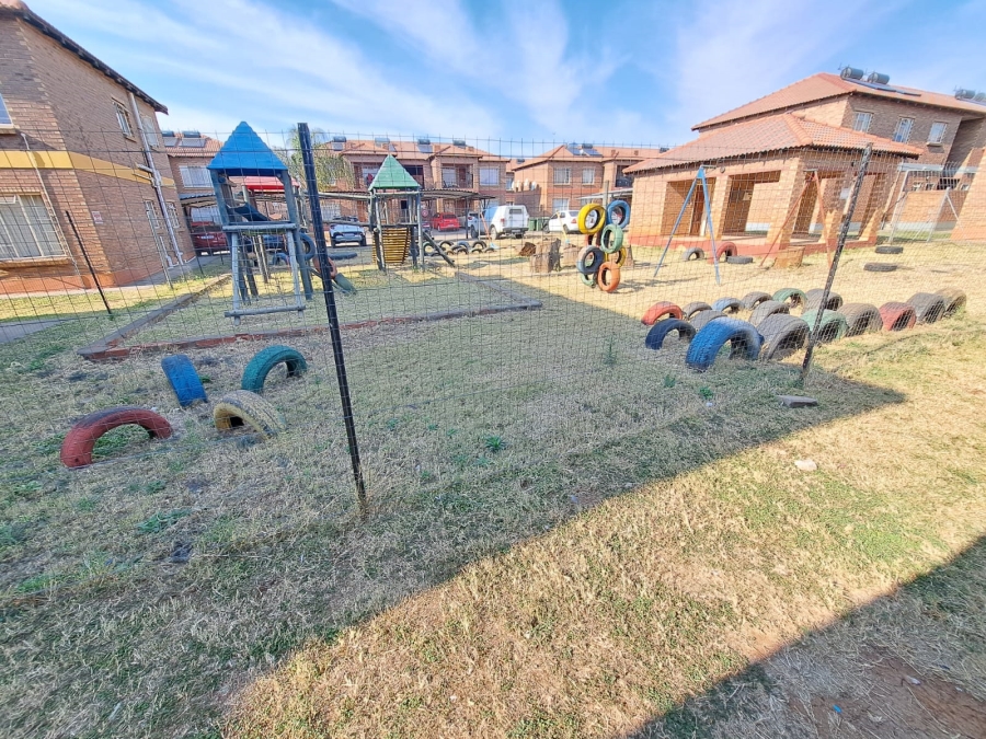 3 Bedroom Property for Sale in Waterval East North West